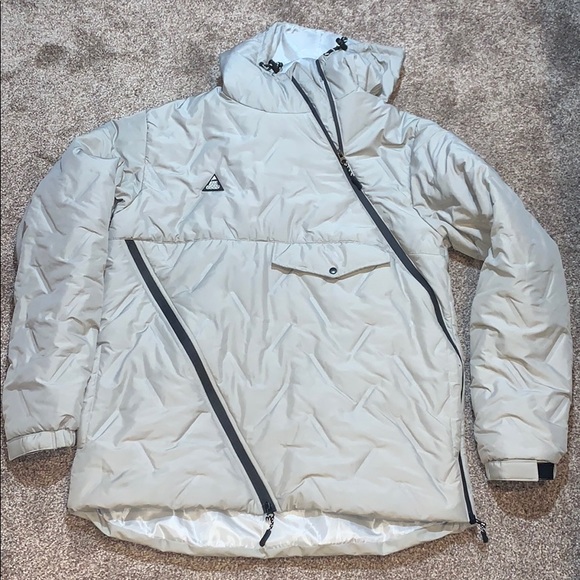 Other - All Good brand puffy